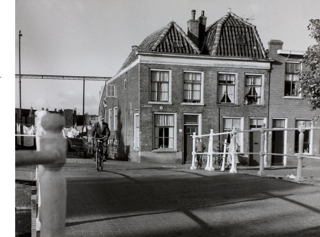 Oostdwarsbrug 2.jpg